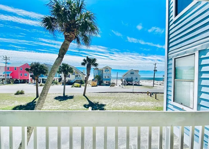 Sea Oats Beachfront Condo: Updated 3br With Pools And Pier Access *