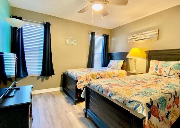 Sea Oats Beachfront Condo: Updated 3br With Pools And Pier Access Holiday home Gulf Shores