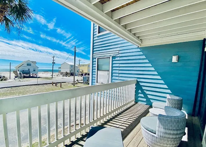 Sea Oats Beachfront Condo: Updated 3br With Pools And Pier Access * Gulf Shores